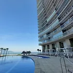 Book Santos - Unlimited 2111 Vista Mar